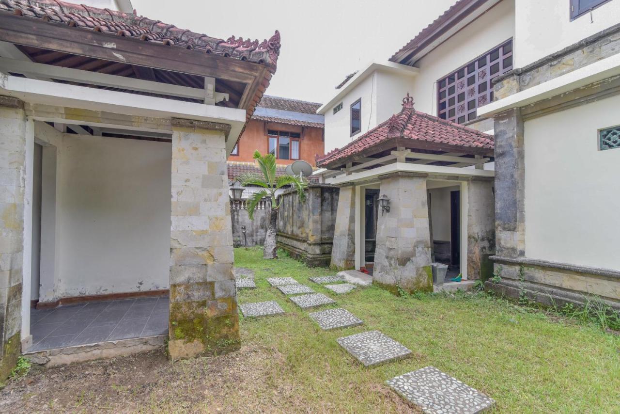 Reddoorz Plus Near Seminyak Square Denpasar  Exterior photo